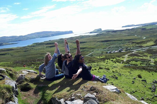 3-Day Guided Isle of Skye and Highlands with Stay from Edinburgh - Day 2 on Skye: Kilt Rock, the Old Man of Storr, Portree Harbour, and Eilean Donan Castle