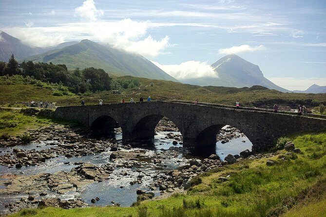 3 Day Isle of Skye and Scottish Highlands from Edinburgh - Kilt Rock and Lealt Falls: waterfalls without the long slog