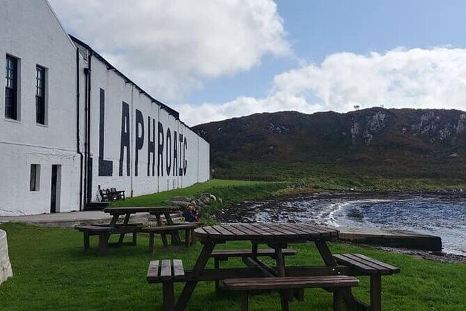 4-day Islay Platinum Whisky Tour - Whisky Included! With free pickup! - Day 2: Lagavulin to Ardbeg to Bunnahabhain to Ardnahoe