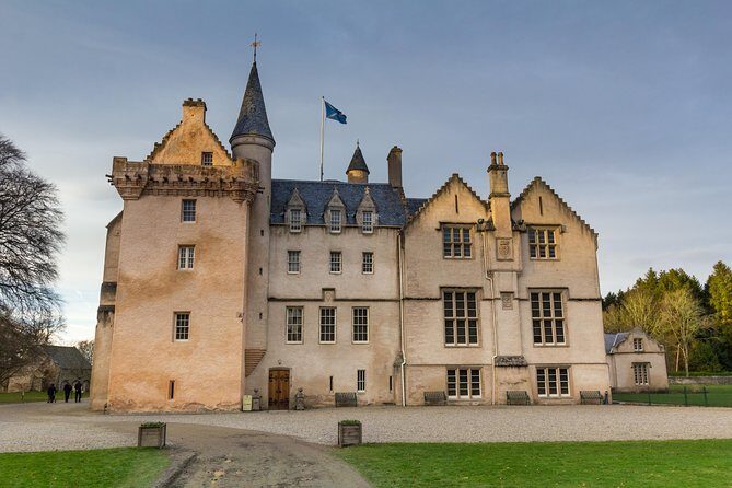 4-Day Scottish Castles Experience Small-Group Tour from Edinburgh - Day 1 in the Lowlands: Falkland, St Andrews, and Dunnottar’s drama