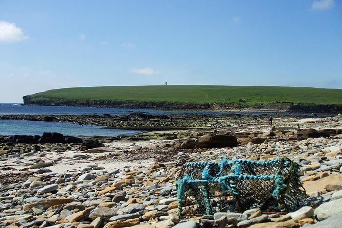 5-Day Orkney and Highlands Tour from Edinburgh - Day 3: Maeshowe and Skara Brae, where prehistory is the main character