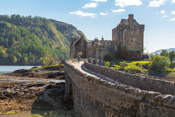 8 Day Isle of Skye, Orkney & North Coast 500 tour from Edinburgh - Day 2: Dunrobin Castle, North Coast 500 drive, and the Orkney ferry to Kirkwall