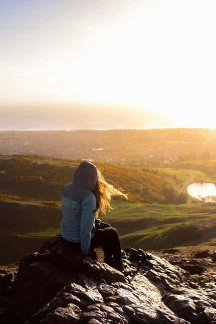 Arthur's Seat Hike: Sunset, Sunrise, Daytime - Reaching Arthur’s Seat: The Summit Moment and Photo Time