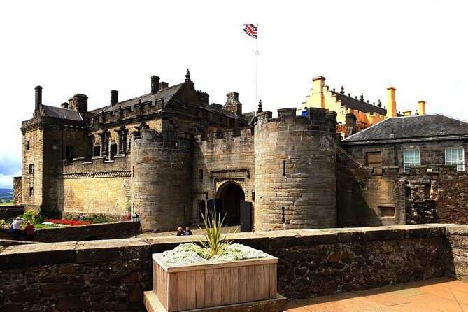 Blackness & Stirling Castle, Wallace Monument Private Tour - William Wallace Monument: the climb for the views, plus the story inside