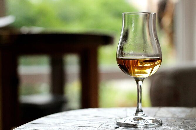 Cellar Of Scotland Walking Tour, taste Edinburgh's finest drinks - Who This Tour Suits Best (and Who Might Skip It)