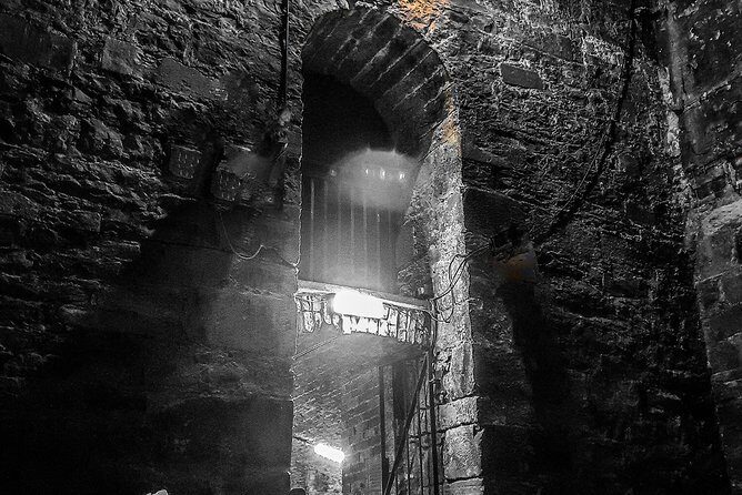 City of the Dead Underground Vaults (Day) - Guide quality: Joshua and Giuseppe set the tone