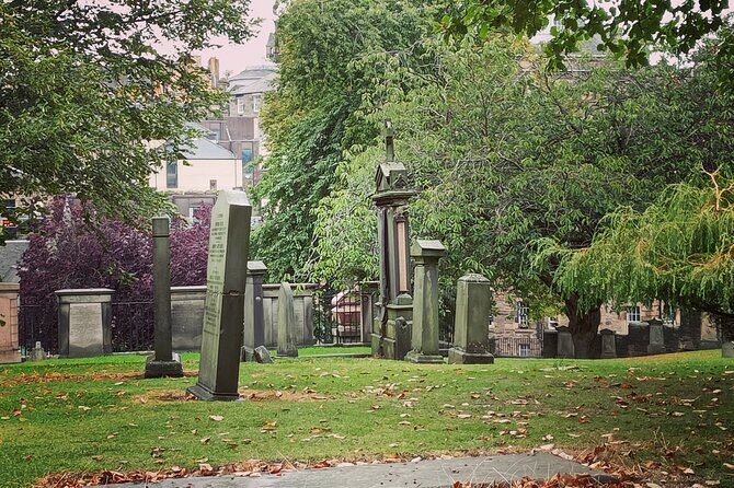 Dark History and Ghost Tour of Edinburgh - Stop 4: Victoria Street and Harry Potter’s Edinburgh connection