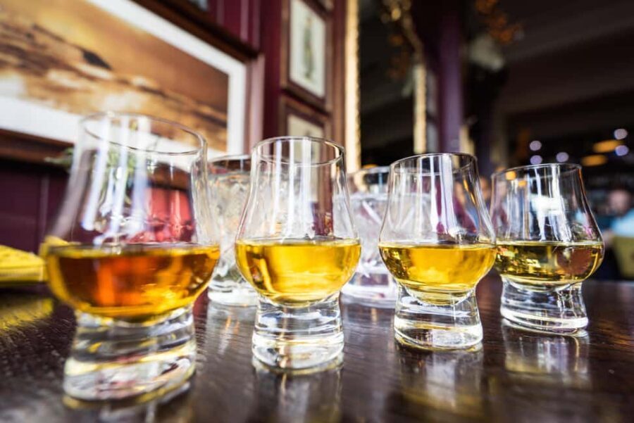 Edinburgh: 3-Hour Guided Secret Food Tour - Why Edinburgh’s Old Town fits a secret food tour