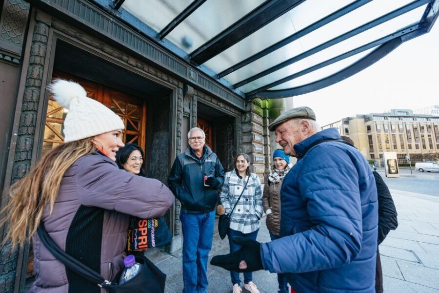 Edinburgh: 3-Hour Guided Walking Tour - The Royal Mile and St Giles Cathedral: how to read the city