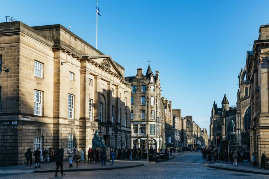 Edinburgh: 3-Hour Guided Walking Tour - Edinburgh Castle views: close enough to feel the drama
