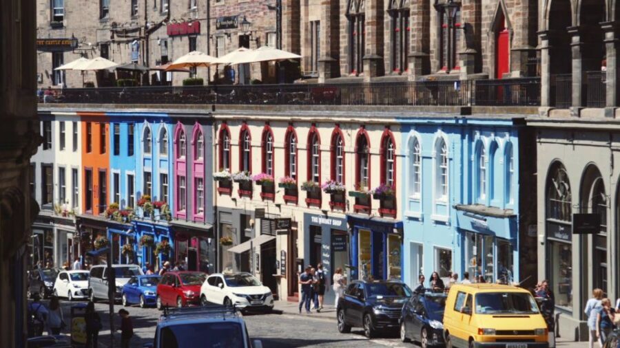 Edinburgh: 3-Hour Historical Walking Tour in Spanish - Key Highlights You’ll Care About