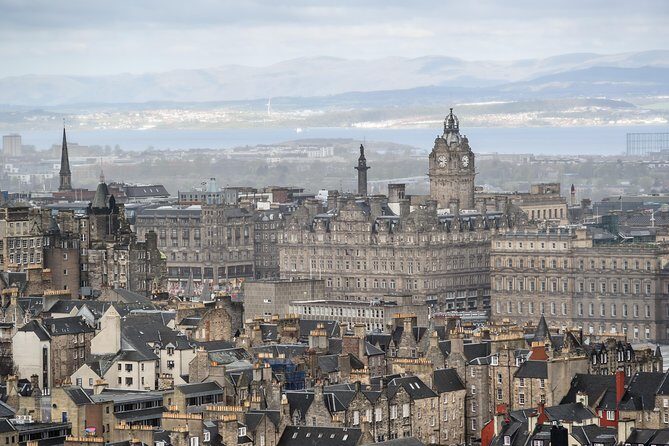 Edinburgh 3 Hour Walking Tour Italian Tour Guide - Price and what you really get for $20.70