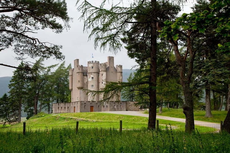 Edinburgh: Balmoral Castle and Scone Palace Royal Tour - Scone Palace: coronation place, not just a pretty palace