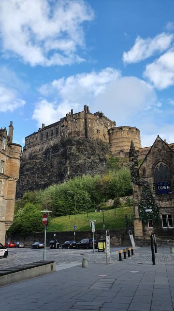 Edinburgh Castle: 120-Minute In-Depth Tour with Expert Guide - Why 120 minutes feels more useful than shorter castle tours