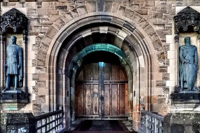 Edinburgh Castle Guided Tour - Tickets Included - The guided castle grounds tour: what you’ll see and why it clicks