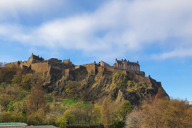 Edinburgh Castle Highlights Tour with Tickets, Map, and Guide - After the Tour: Explore at Your Own Pace (With Your Guide Nearby)