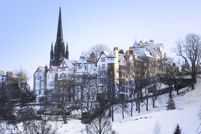 Edinburgh Christmas Tour, Highlights & Hidden Gems with a Local - Christmas Markets for Gifts, Snacks, and People-Watching