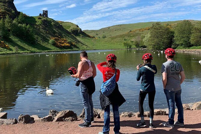 Edinburgh City Bike Tour - Choice of E-Bike or Manual - How the guides keep a small group together (and what that means for safety)