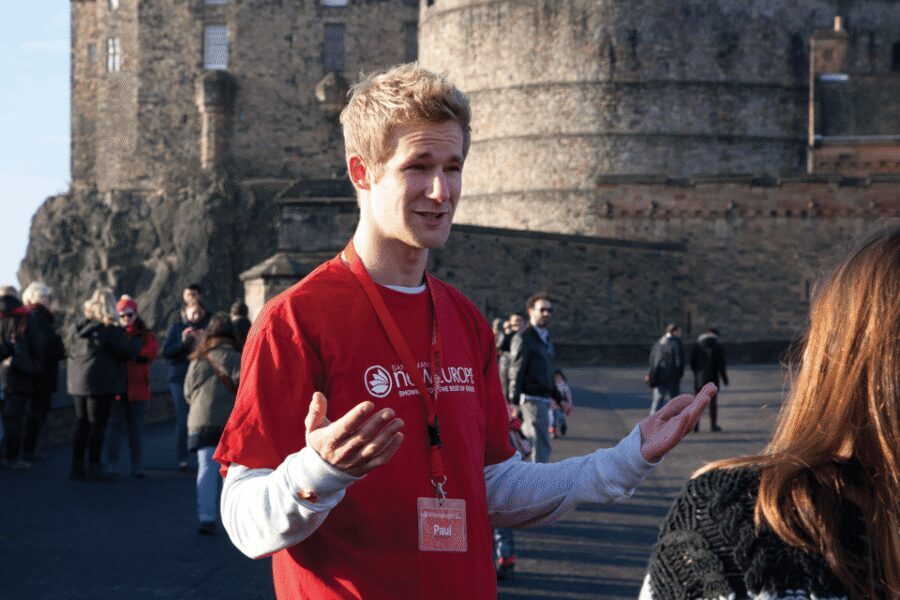 Edinburgh: City Highlights Walking Tour - Key highlights