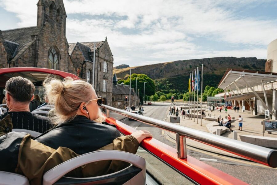 Edinburgh: City Sightseeing Hop-On Hop-Off Bus Tour - Audio guide and Horrible Histories kid commentary: what it adds (and what it doesn’t)