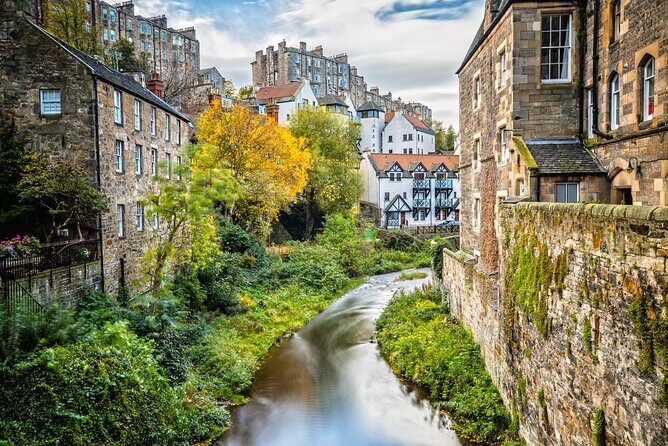 Edinburgh: Dean Village Circus Lane Walking Tour with a Local - Stockbridge on Sunday and Princes Street Gardens to finish