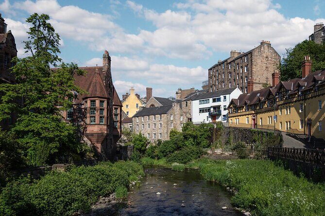 Edinburgh: Dean Village & New Town Walking Tour - Getting oriented: Hope Street start, 2.25-hour pace, and a small group