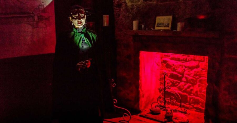 Edinburgh: Evening Underground Ghost Tour - Quick hits