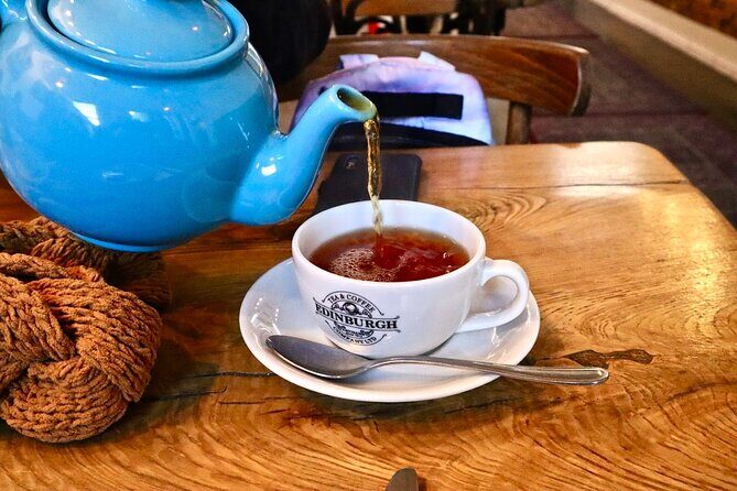 Edinburgh Food Tour with Scotch, Haggis, a Secret Dish & More - Grassmarket: A Medieval Square That Serves Real Comfort Food