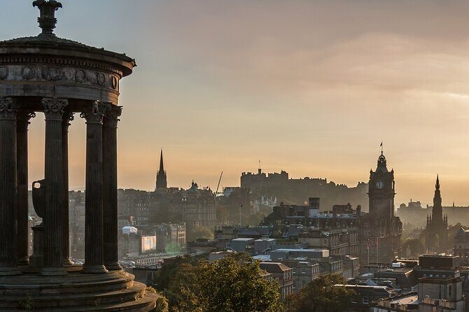 Edinburgh Ghost Tour: Mysteries, Legends and Murders - Price and Value: $22.19 for a High-Story Night Walk