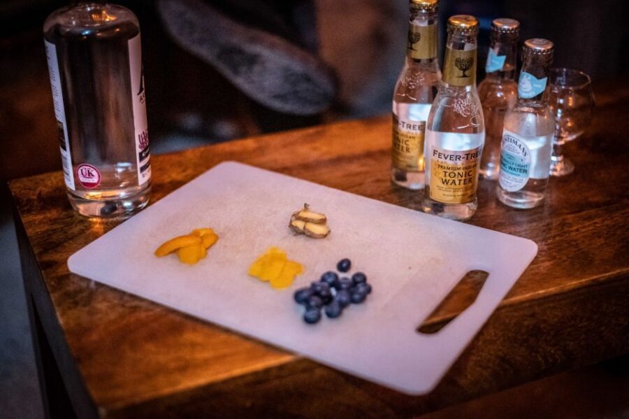 Edinburgh: Gin Tasting at Underground Venue - Key things I’d focus on before you go