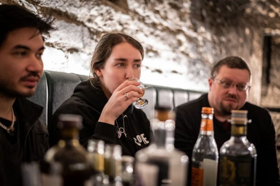 Edinburgh: Gin Tasting at Underground Venue - Who this tour is perfect for (and who should skip it)