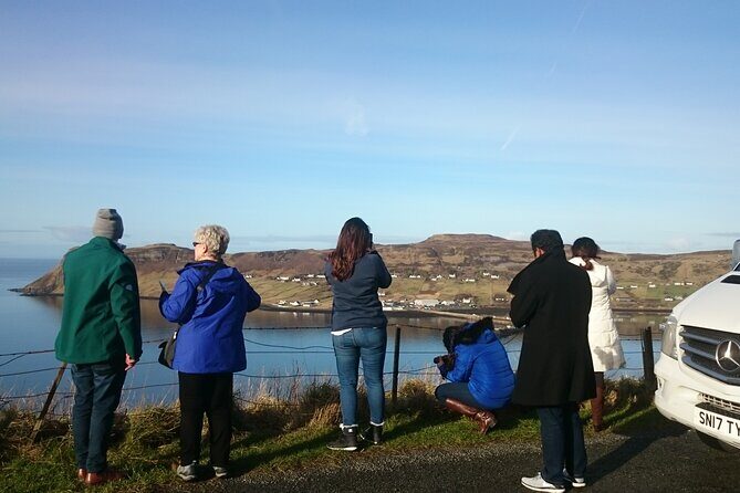 Edinburgh: Glenfinnan Viaduct, Glencoe & Fort William Guided Tour - Guides make or break a long day