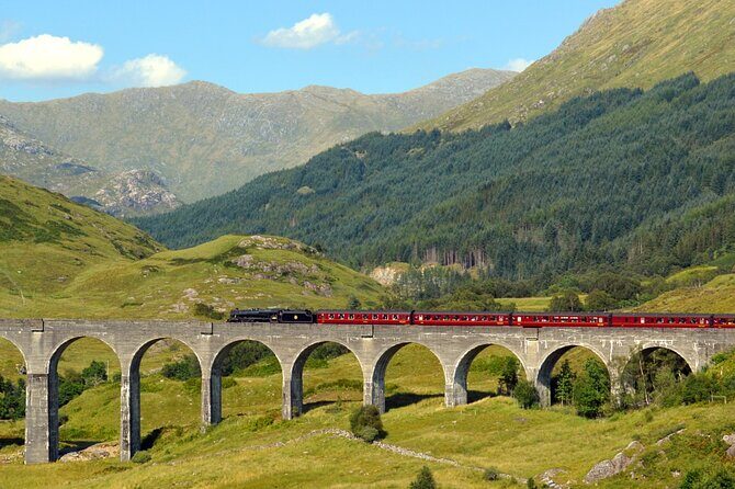 Edinburgh: Glenfinnan Viaduct, Glencoe & Fort William Guided Tour - Fort William: legs, views, and lunch at your pace