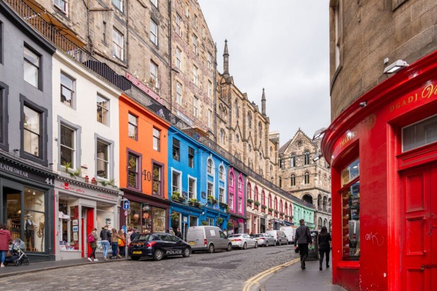 Edinburgh: Harry Potter Magical Guided Walking Tour - Start at William Chambers Monument and Get Sorted Fast