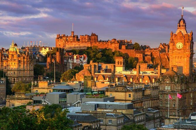Edinburgh Highlights & Hidden Gems: Private Tour with a Local - Camera Obscura and World of Illusions: the 360° moment that makes the city click