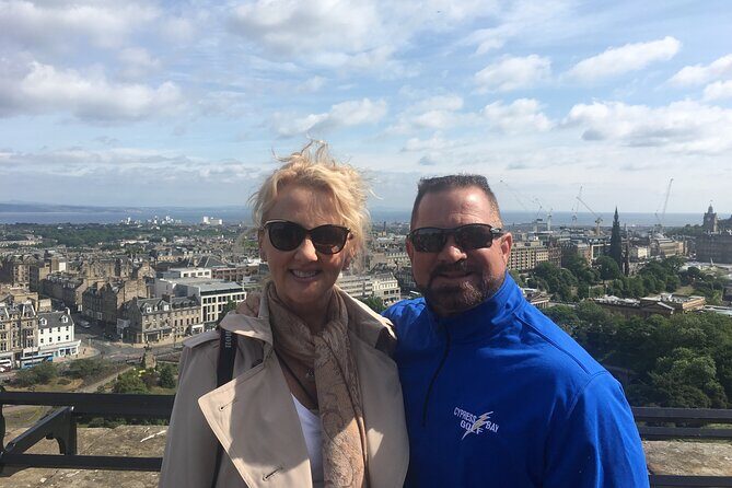 Edinburgh Highlights & Hidden Gems: Private Tour with a Local - Old Town strolls and whisky pub stops without the awkward guessing