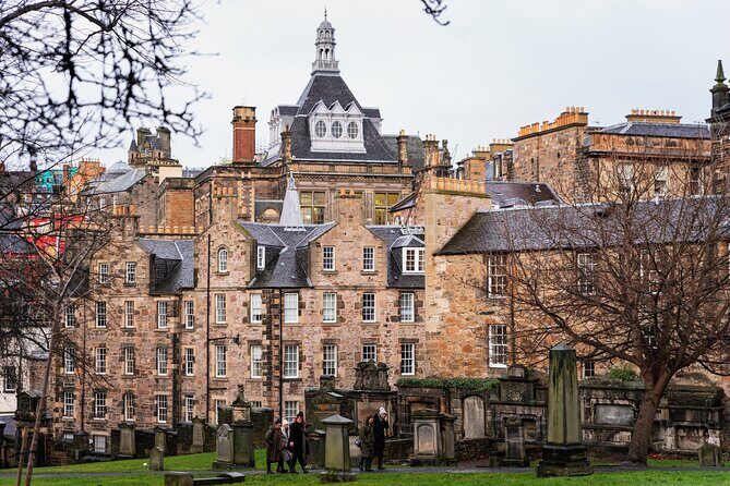 Edinburgh Historical Tour in Spanish - Key Highlights You’ll Notice Fast