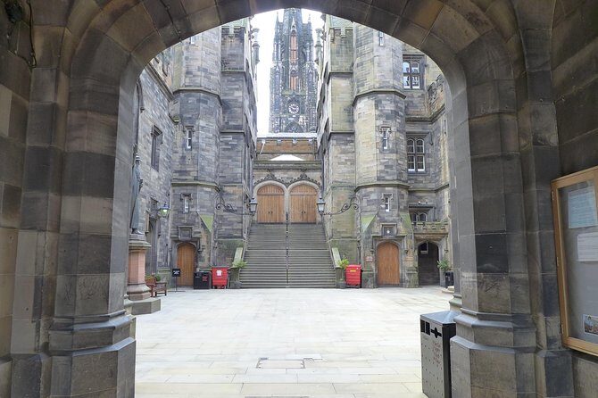 Edinburgh: History Lovers Old Town Walking Tour - Grassmarket: Old Pubs, Old Punishments, and a Castle View Worth the Stop