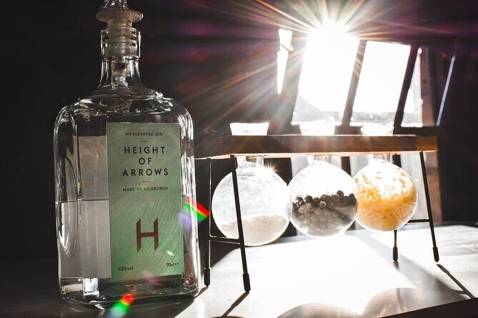 Edinburgh: Holyrood Distillery Whisky and Gin Tour & Tasting - Shop stop: bring home bottles (or at least the idea)