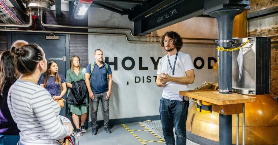 Edinburgh: Holyrood Distillery Whisky & Gin Tour - Why Holyrood Distillery fits Edinburgh so well