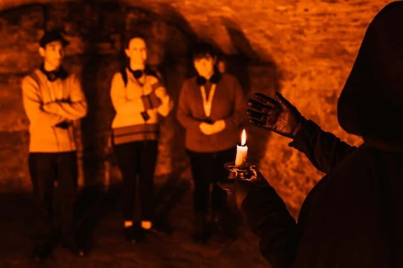 Edinburgh: Immersive, Adult-Only Haunted Vaults Night Tour - Practical planning: what to wear and how to show up