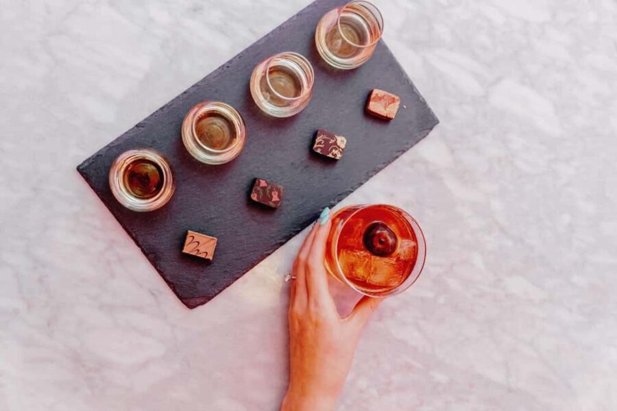 Edinburgh: Johnnie Walker Whisky and Chocolate Pairing - Four whisky-and-chocolate pairings: the real heart of the hour