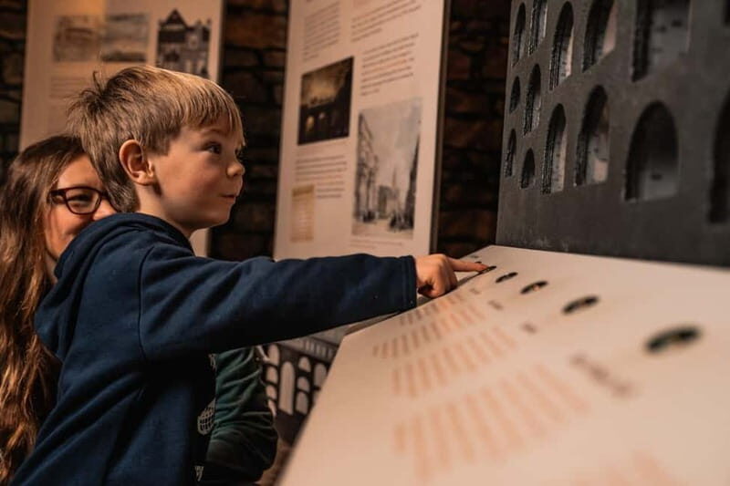 Edinburgh: Kids Immersive Underground Small-Group Tour - Key highlights worth planning around
