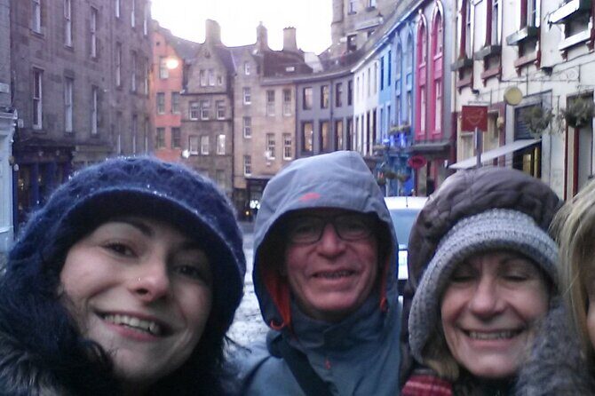Edinburgh Like a Local: Private & Personalized Experience (3 hrs) - First steps: a private guide who helps you navigate like a local