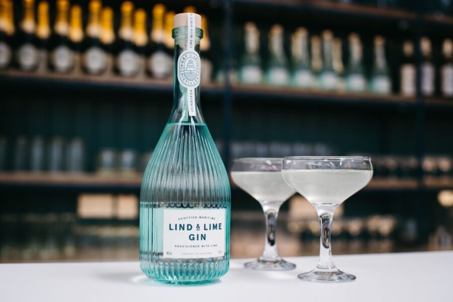 Edinburgh: Lind & Lime Gin Distillery Tour & Tasting - Bottling and labeling your own Lind & Lime mini bottle