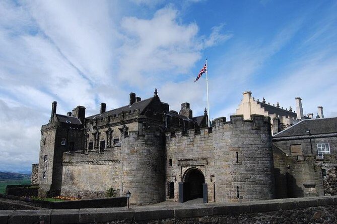 Edinburgh: Loch Lomond, Stirling Castle and the Kelpies Day Tour - Price and value: what $63.66 really buys