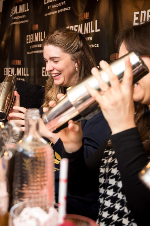 Edinburgh: Love Gin Cocktail Masterclass - Key things you’ll notice right away
