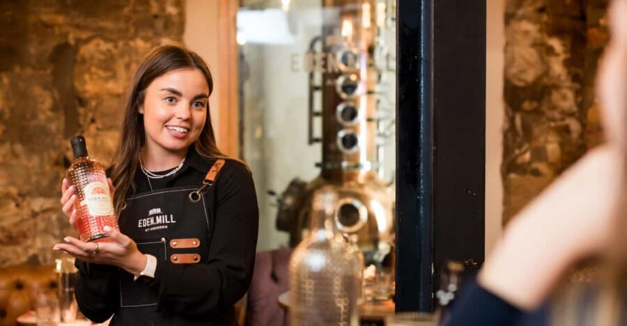 Edinburgh: Love Gin Cocktail Masterclass - The Bramble cocktail lesson: learn, make, then taste your own work