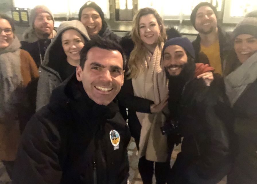 Edinburgh: Mountebank Comedy Walk - Comedy and City Facts: What Makes the Tour Work