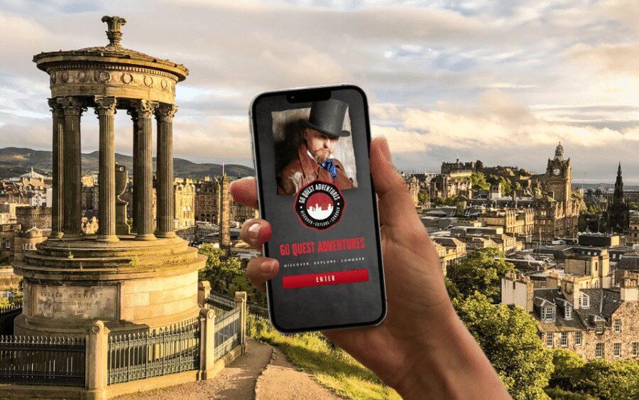Edinburgh New Town: City Walking Tour & Exploration Game - Walking the New Town Route: Georgian streets to Princes Street Gardens
